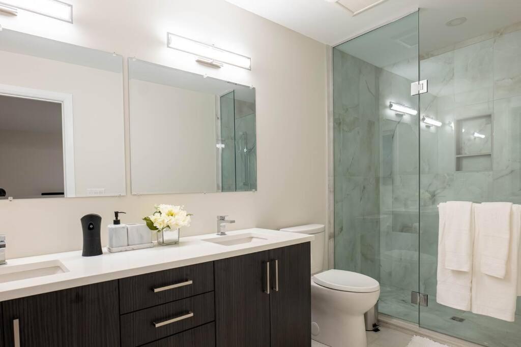 Luxury Niagara 3 Bdr Townhouse /Garage Διαμέρισμα Εξωτερικό φωτογραφία