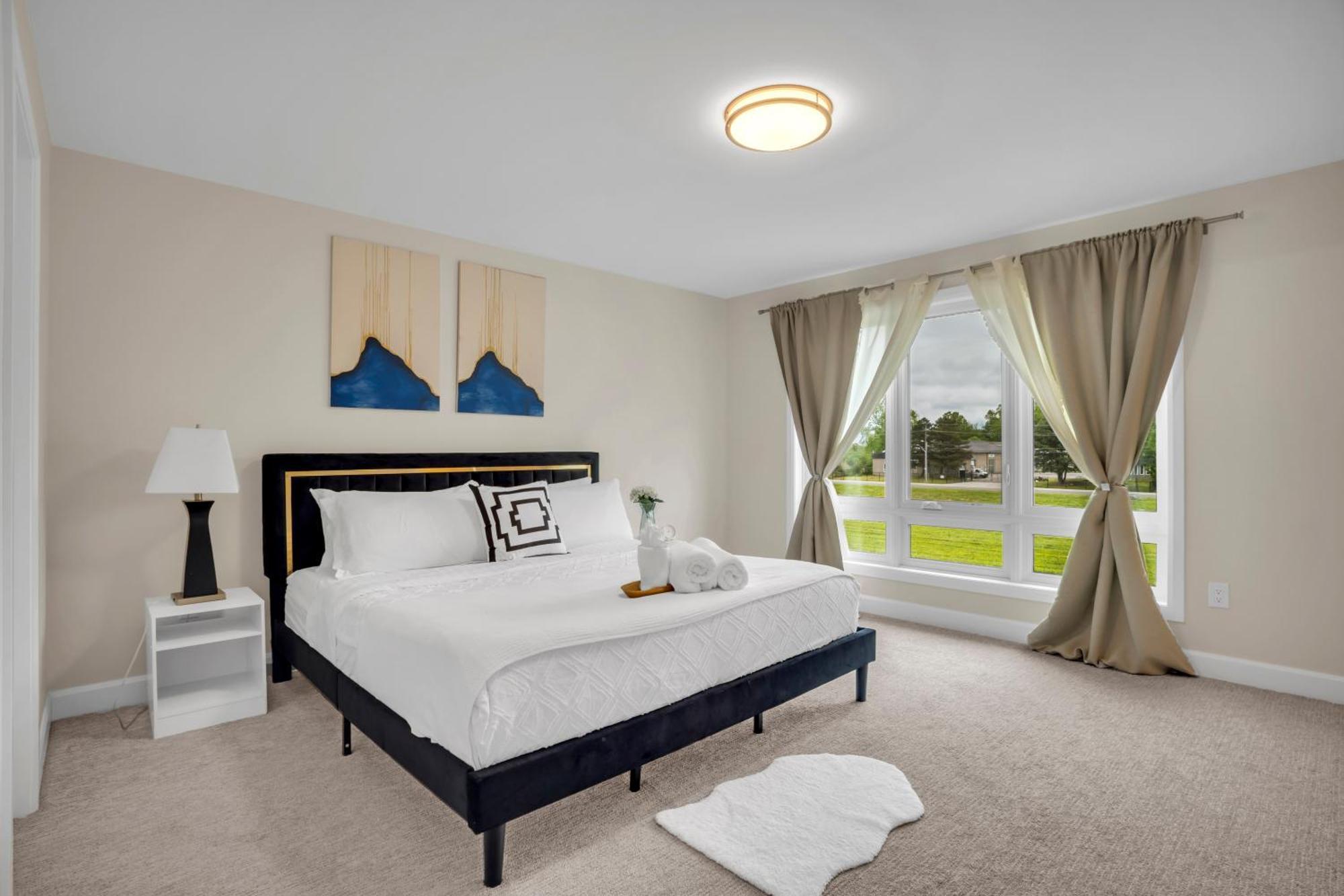 Luxury Niagara 3 Bdr Townhouse /Garage Διαμέρισμα Εξωτερικό φωτογραφία