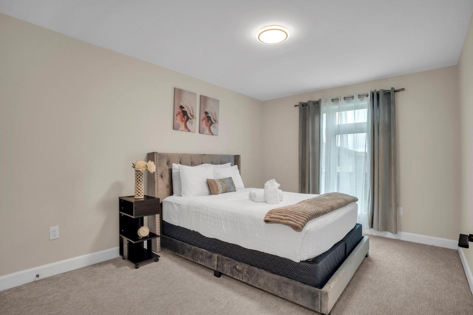 Luxury Niagara 3 Bdr Townhouse /Garage Διαμέρισμα Εξωτερικό φωτογραφία